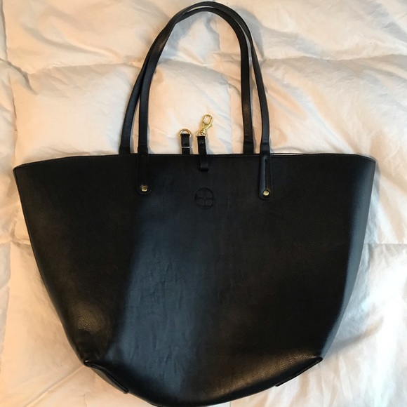 IMAN Handbags - You NEED this bag! 👌🏼